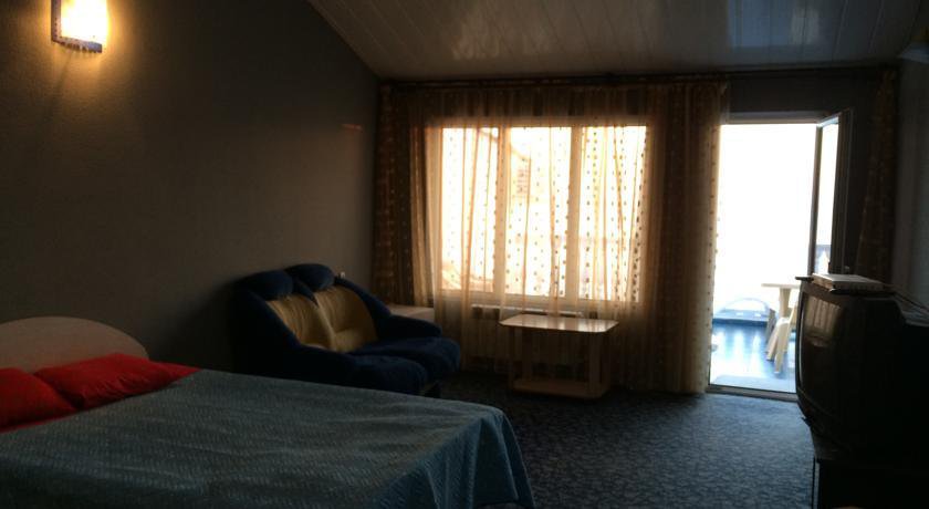 Гостиница Victoria Лоо