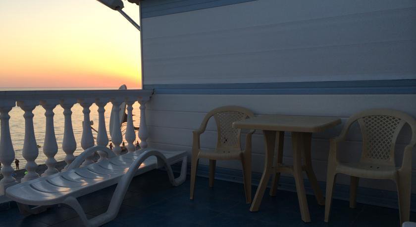 Гостиница Victoria Лоо